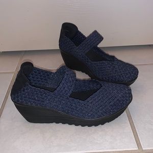 Blue woven shoes. White Mountain. Size 10. NWOT